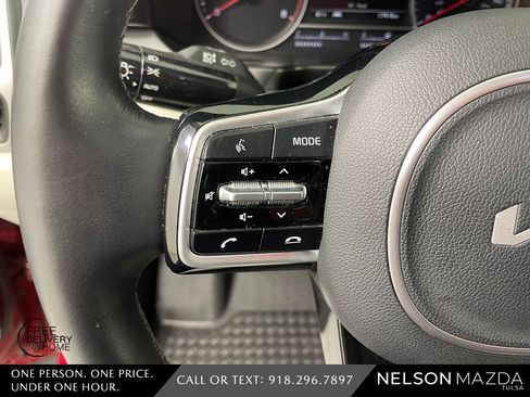 Used 2022 Kia Sorento S w/ Panoramic Sunroof Package image 24