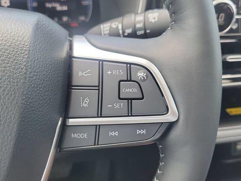 Certified 2026 Toyota Highlander Limited AWD/4WD image 21