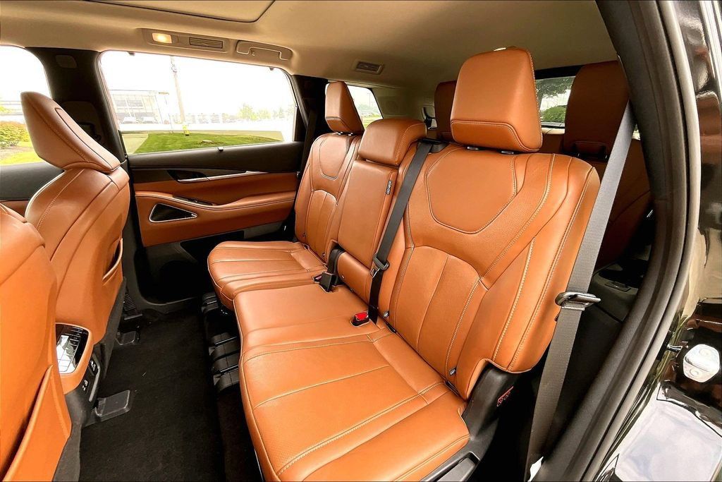 Certified 2024 INFINITI QX60 Sensory AWD/4WD image 32