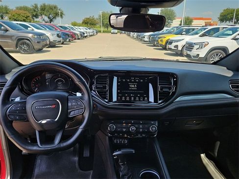 Used 2024 Dodge Durango GT image 19