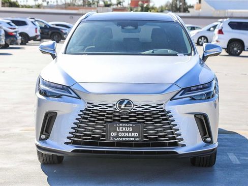 Used 2025 Lexus RX 450h AWD w/ Luxury Package image 2