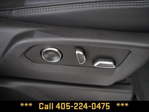 Used 2024 GMC Sierra 1500 Denali w/ Denali Reserve Package AWD/4WD image 28