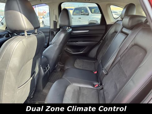 Used 2018 MAZDA CX-5 Touring w/ Preferred Equipment Package image 5
