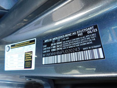 Used 2023 Mercedes-Benz GLC 300 4MATIC image 9