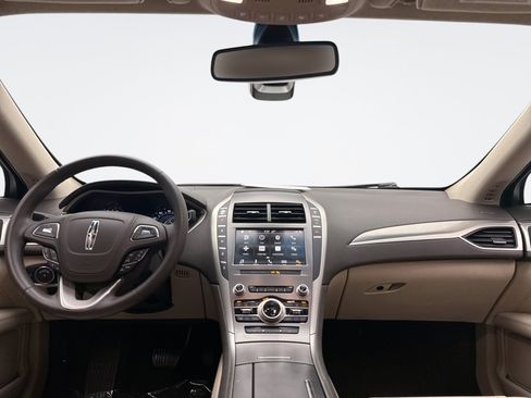 Used 2019 Lincoln MKZ Premiere FWD image 14