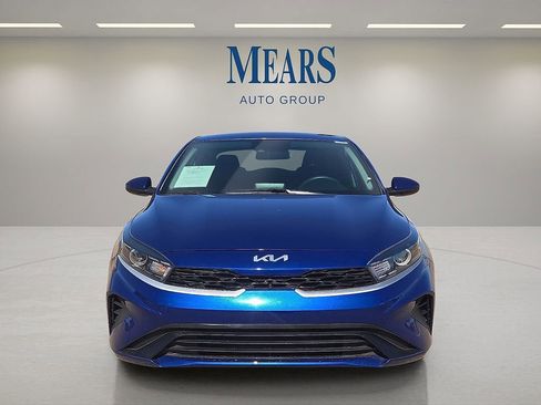 Used 2024 Kia Forte LXS image 9