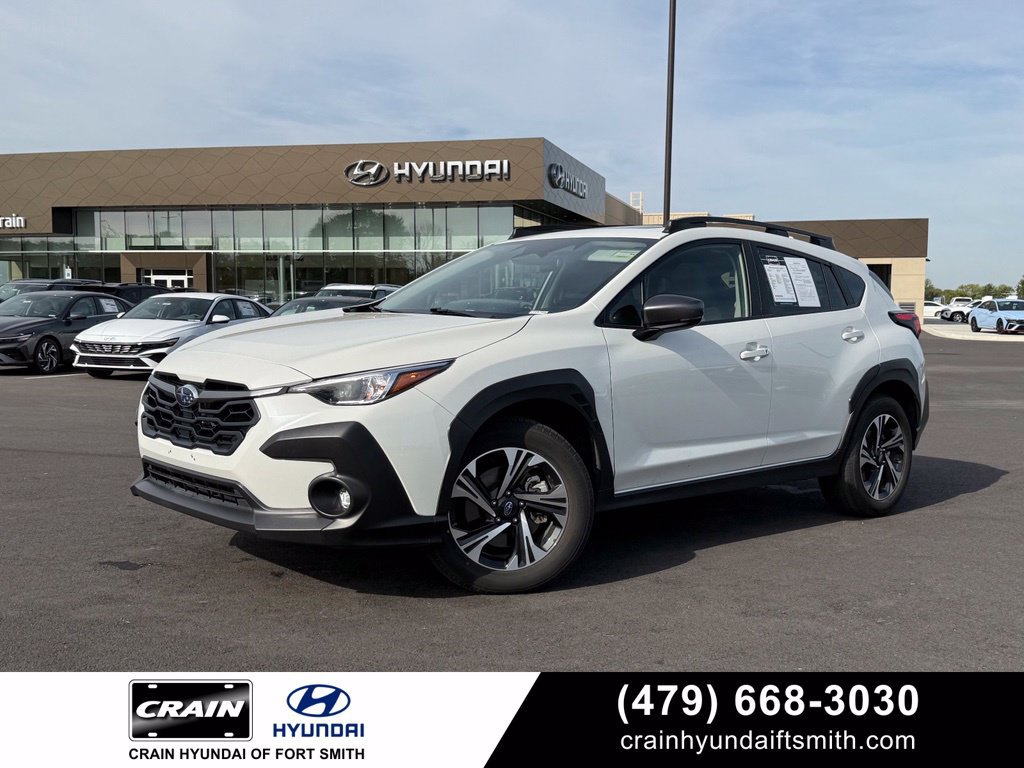 Used 2025 Subaru Crosstrek 2.5i Premium AWD/4WD image 1