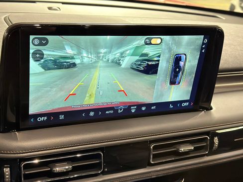New 2026 Lincoln Aviator AWD image 29