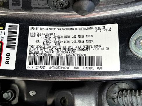 Used 2023 Toyota Tacoma TRD Off-Road image 16