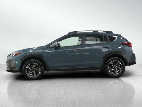 Used 2024 Subaru Crosstrek 2.0i Premium AWD/4WD image 2