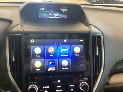 Used 2023 Subaru Forester Limited image 8