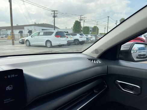 Used 2025 Kia K4 FWD image 40