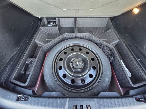 Used 2020 Ford Edge SEL w/ Convenience Package image 27