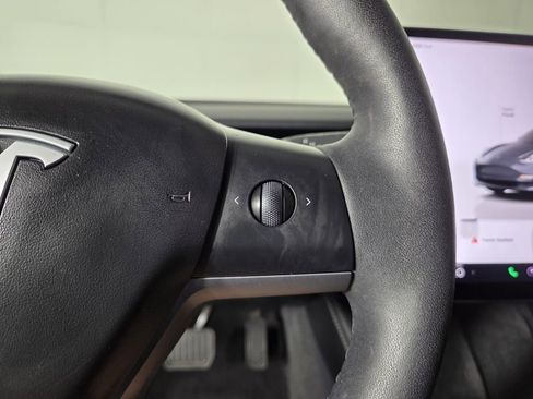 Used 2023 Tesla Model 3 Standard Range image 21