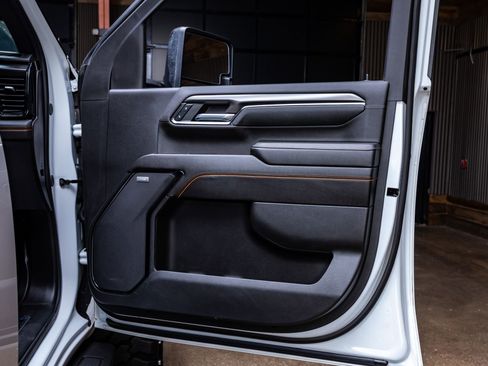 Used 2024 GMC Sierra 2500 AT4 w/ AT4 Preferred Package image 36