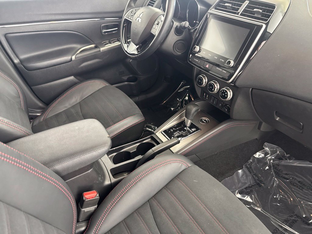 Used 2023 Mitsubishi Outlander Sport SE AWD/4WD image 23