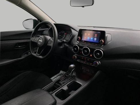 Used 2024 Nissan Sentra S image 19