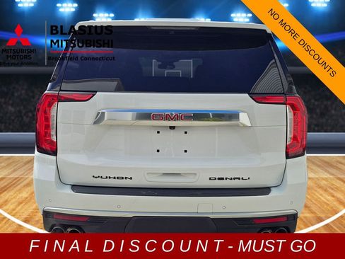 Used 2023 GMC Yukon XL Denali image 16