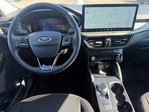 Used 2025 Ford Escape Active w/ Tech Pack #1 AWD/4WD image 27