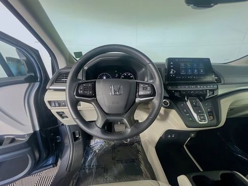 Used 2025 Honda Odyssey EX-L image 14