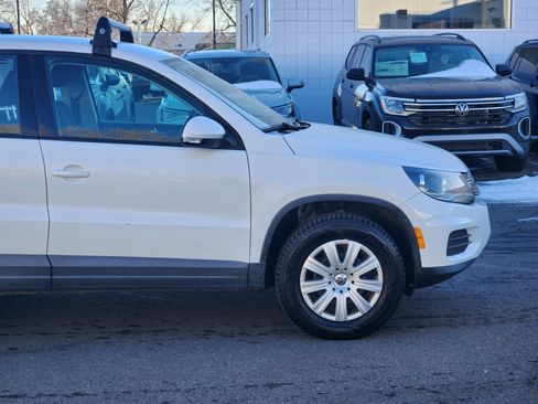 Used 2018 Volkswagen Tiguan Limited image 7
