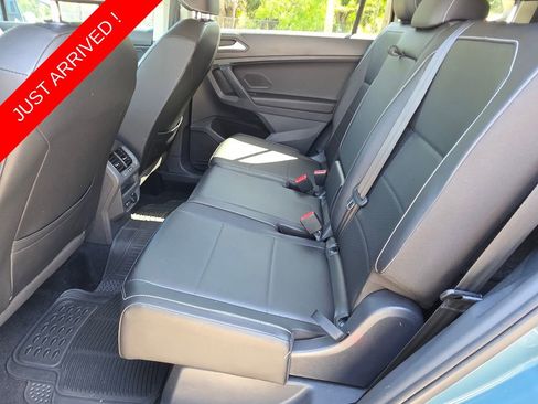 Used 2021 Volkswagen Tiguan SE FWD image 22