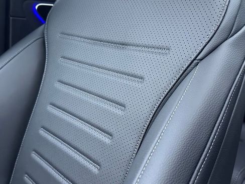 New 2026 Mercedes-Benz GLC 300 4MATIC image 19