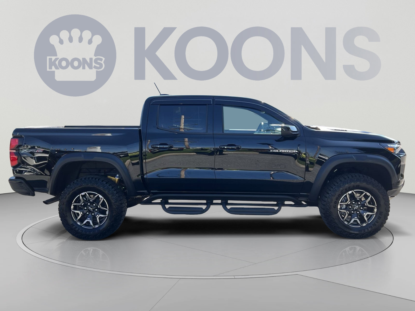 Used 2026 Chevrolet Colorado ZR2 AWD/4WD image 8