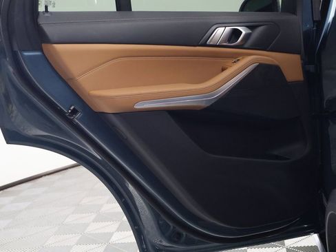 Used 2025 BMW X5 xDrive50e w/ Parking Assistance Package image 13