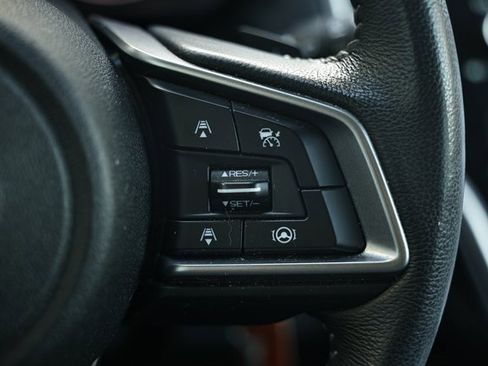 Used 2022 Subaru Outback Premium image 32