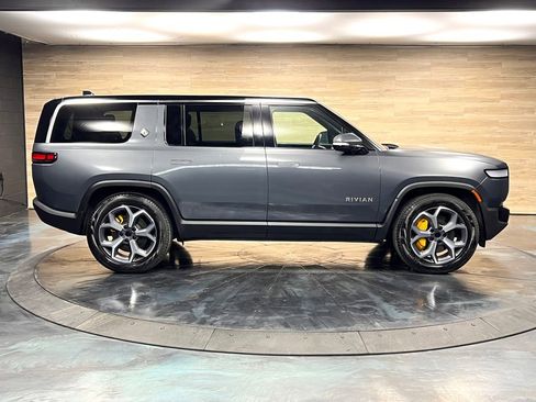 Used 2024 Rivian R1S Adventure image 24