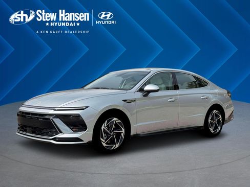 New 2026 Hyundai Sonata SEL image 2