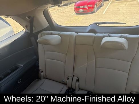Used 2020 Honda Pilot Touring image 36