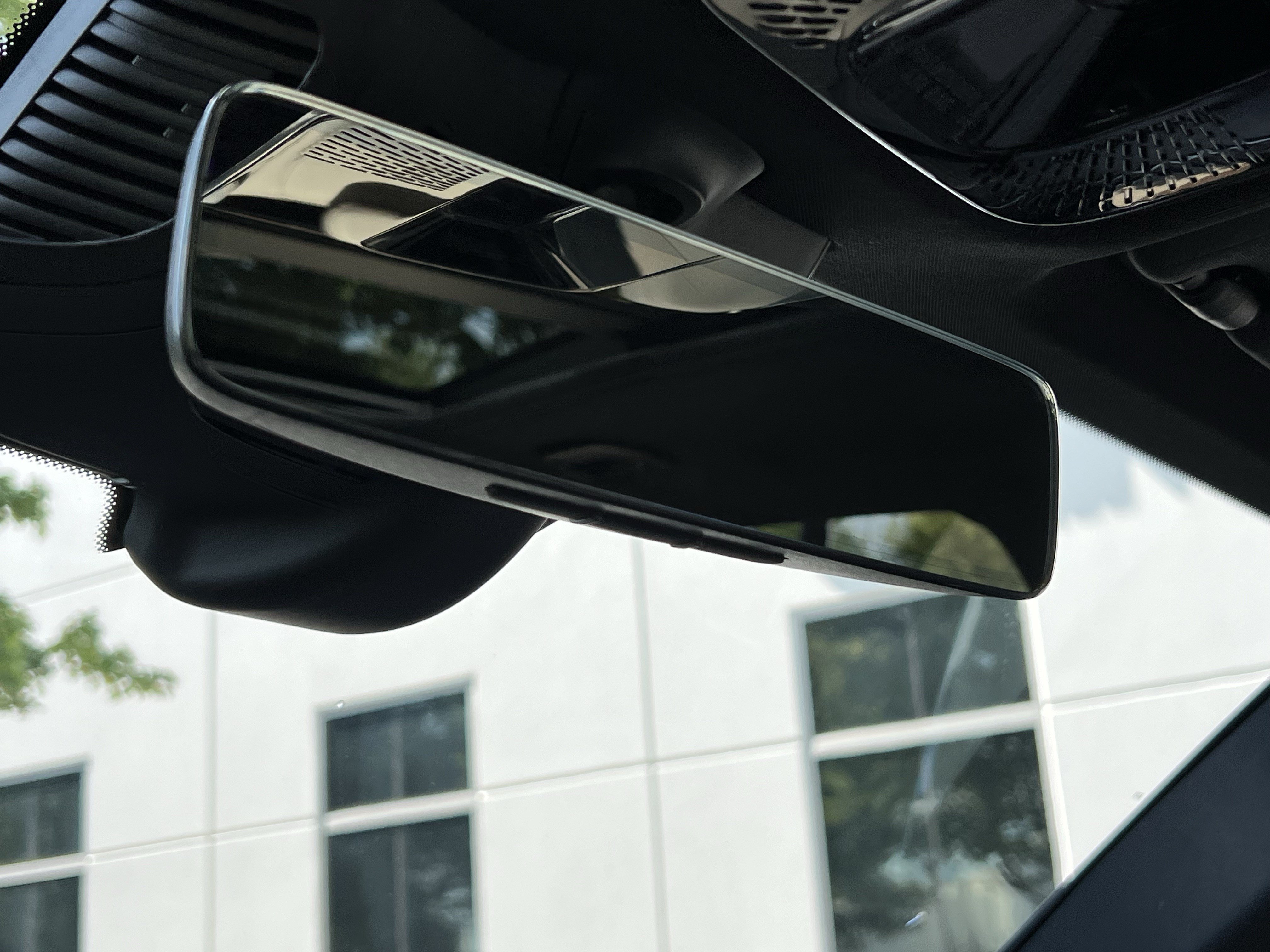 Certified 2025 Mercedes-Benz GLC 350e 4MATIC image 27
