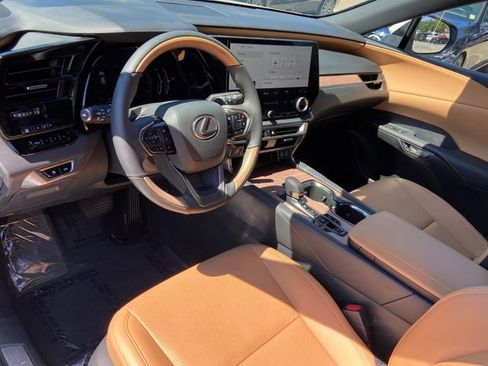 Used 2023 Lexus RX 350 Premium w/ Cold Area Package AWD/4WD image 23