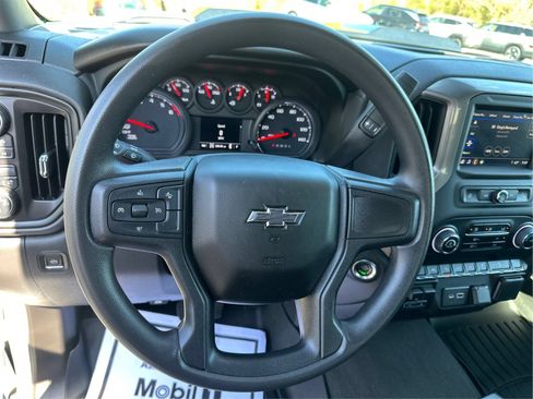 Used 2023 Chevrolet Silverado 1500 Custom Trail Boss AWD/4WD image 18