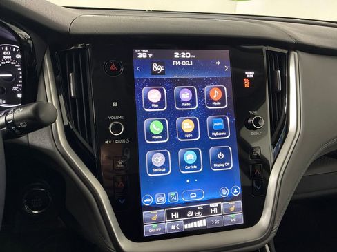 Used 2025 Subaru Outback Premium w/ Popular Package #1A image 28