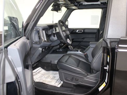 New 2025 Ford Bronco Badlands image 20