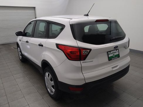 Used 2019 Ford Escape S FWD image 5