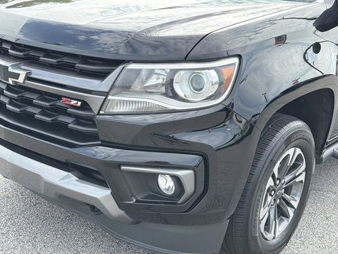Used 2021 Chevrolet Colorado Z71 w/ Safety Package AWD/4WD image 27