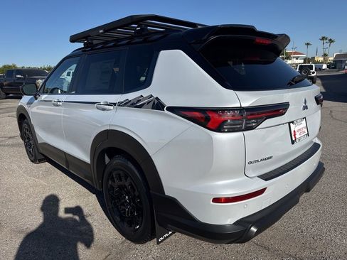 New 2026 Mitsubishi Outlander AWD image 7