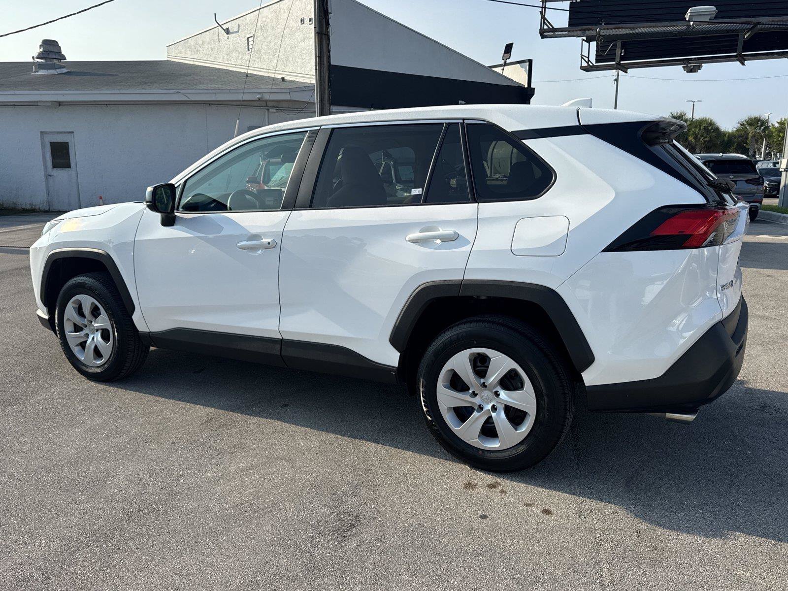 Used 2025 Toyota RAV4 LE FWD image 7
