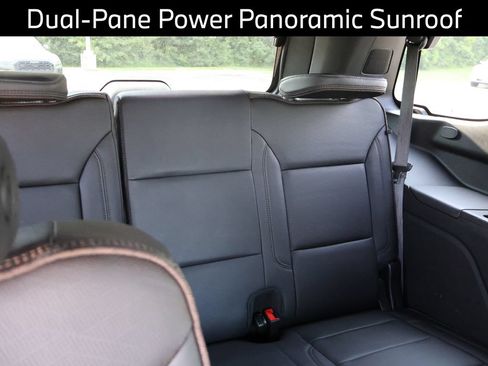Used 2023 Chevrolet Tahoe High Country AWD/4WD image 16