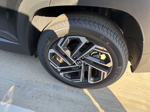 New 2026 Hyundai Tucson Limited image 9