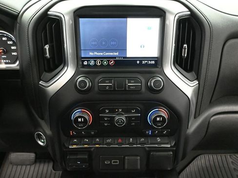 Used 2019 Chevrolet Silverado 1500 LTZ w/ LTZ Premium Package image 39