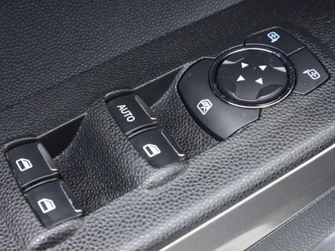 Used 2022 Ford EcoSport SE w/ Interior Protection Package image 30