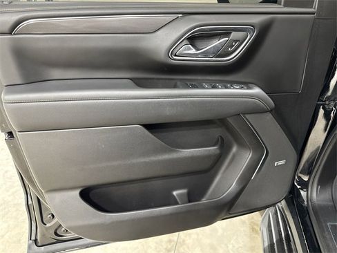 Used 2024 GMC Yukon AT4 w/ Technology Package image 23