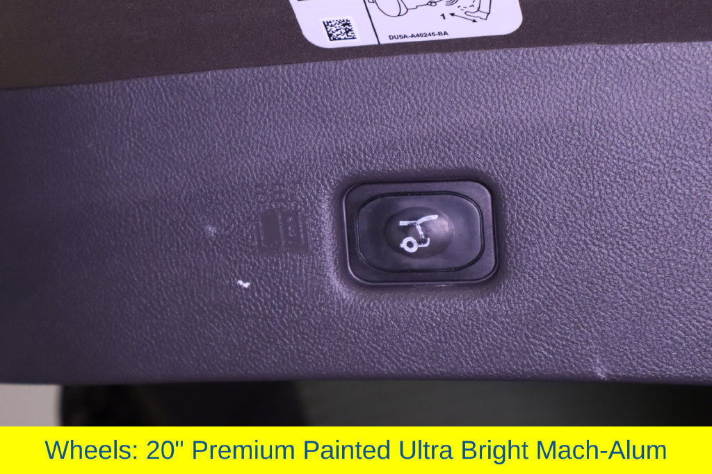 Used 2019 Lincoln Nautilus Select FWD image 33