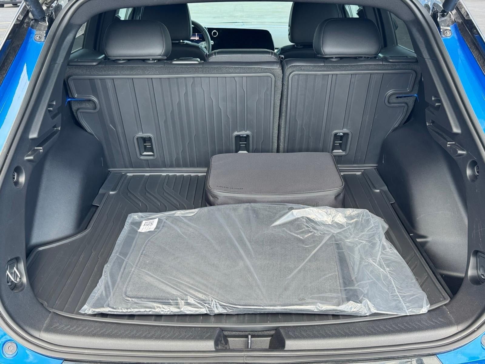 Used 2026 Chevrolet Equinox EV RS AWD/4WD image 4