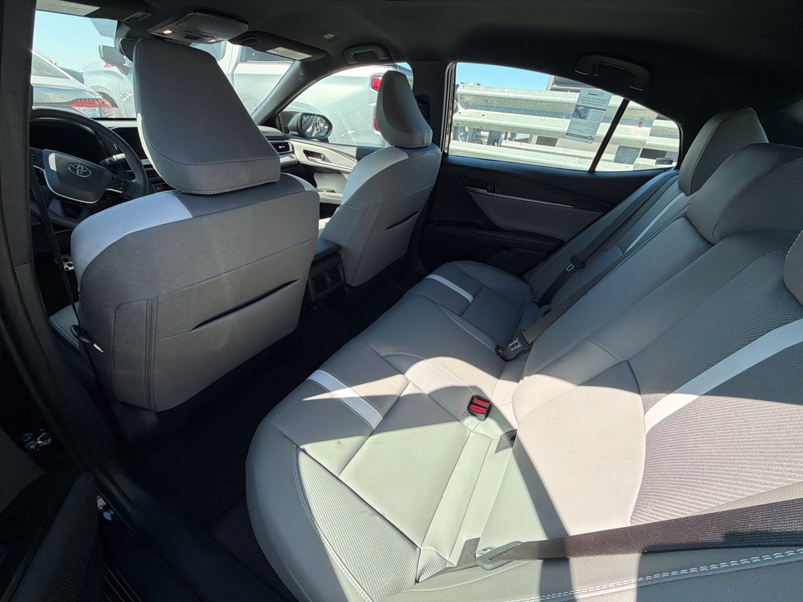 Used 2026 Toyota Camry SE w/ Multimedia Upgrade Package FWD image 4